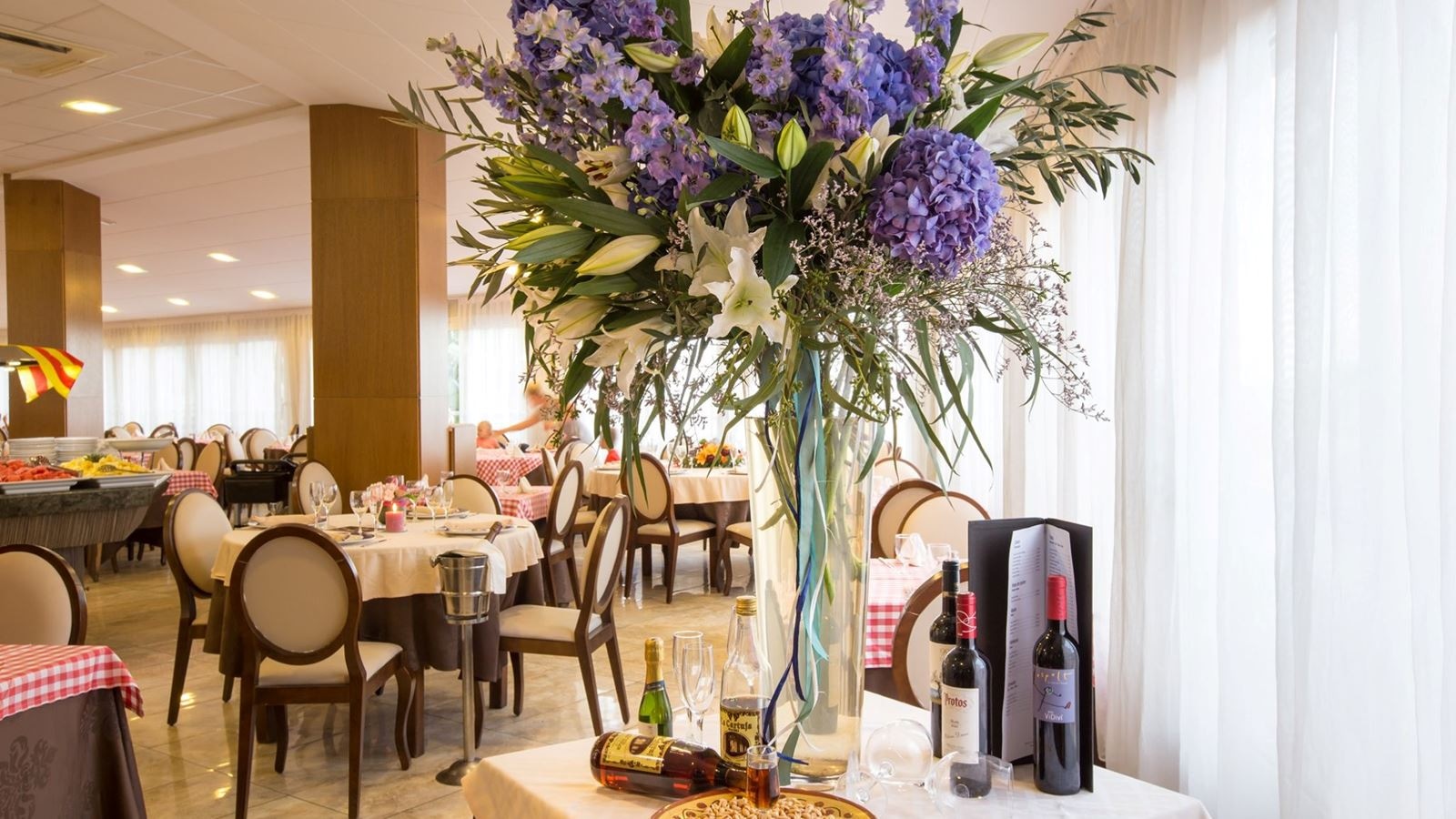 restaurants-restaurants