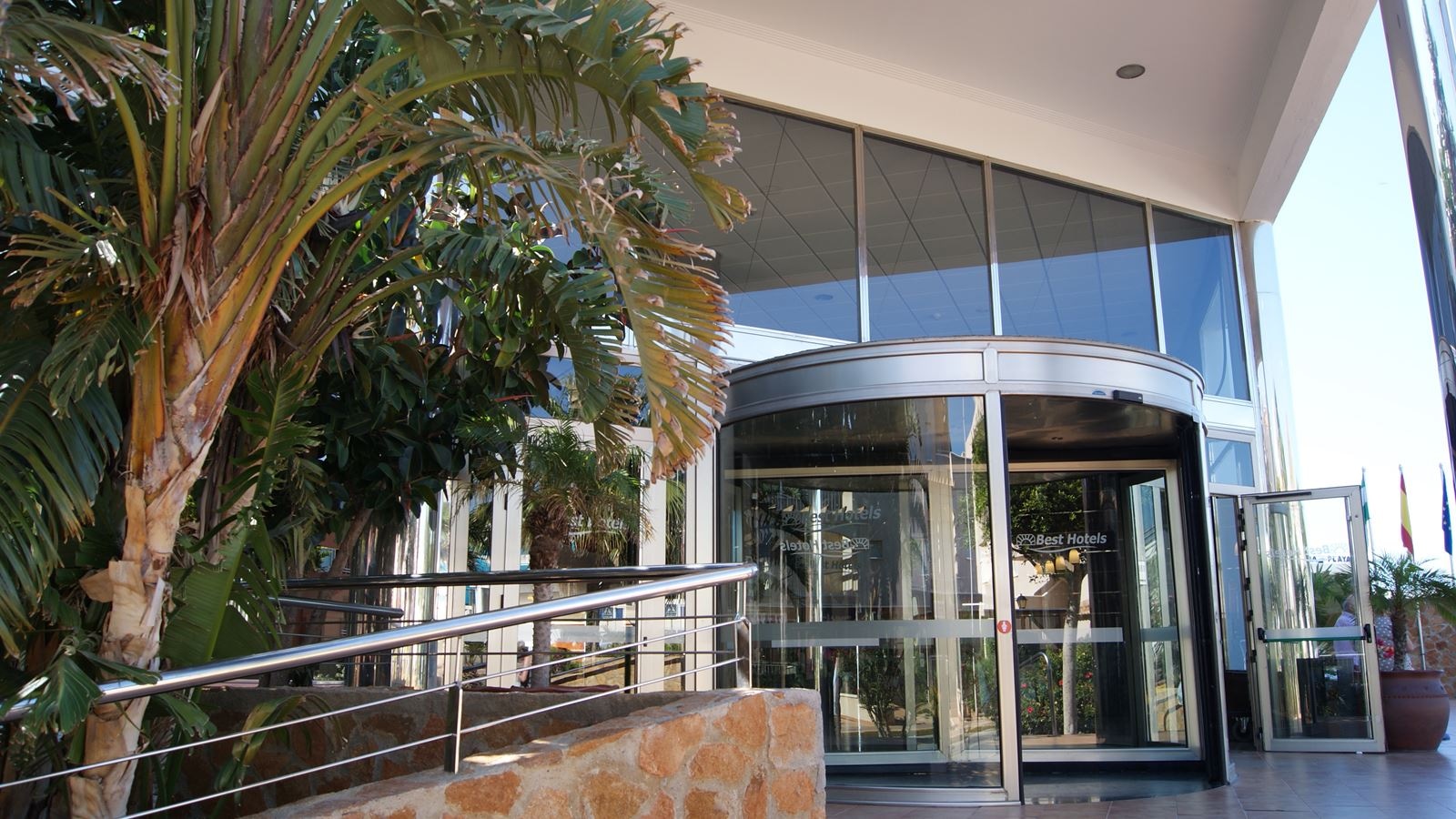 general-main-building