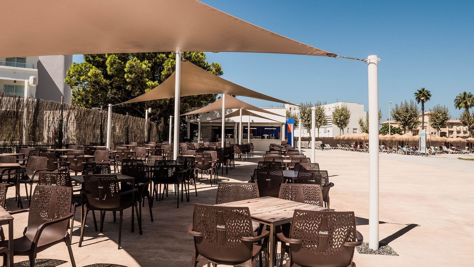 bars-main-bar