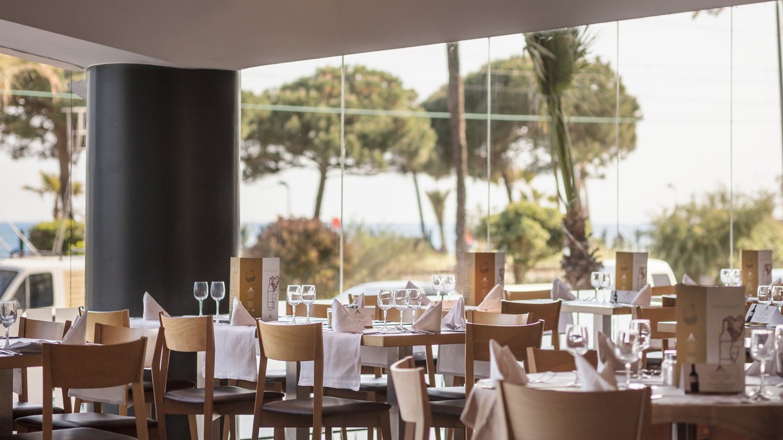 restaurants-main-restaurant