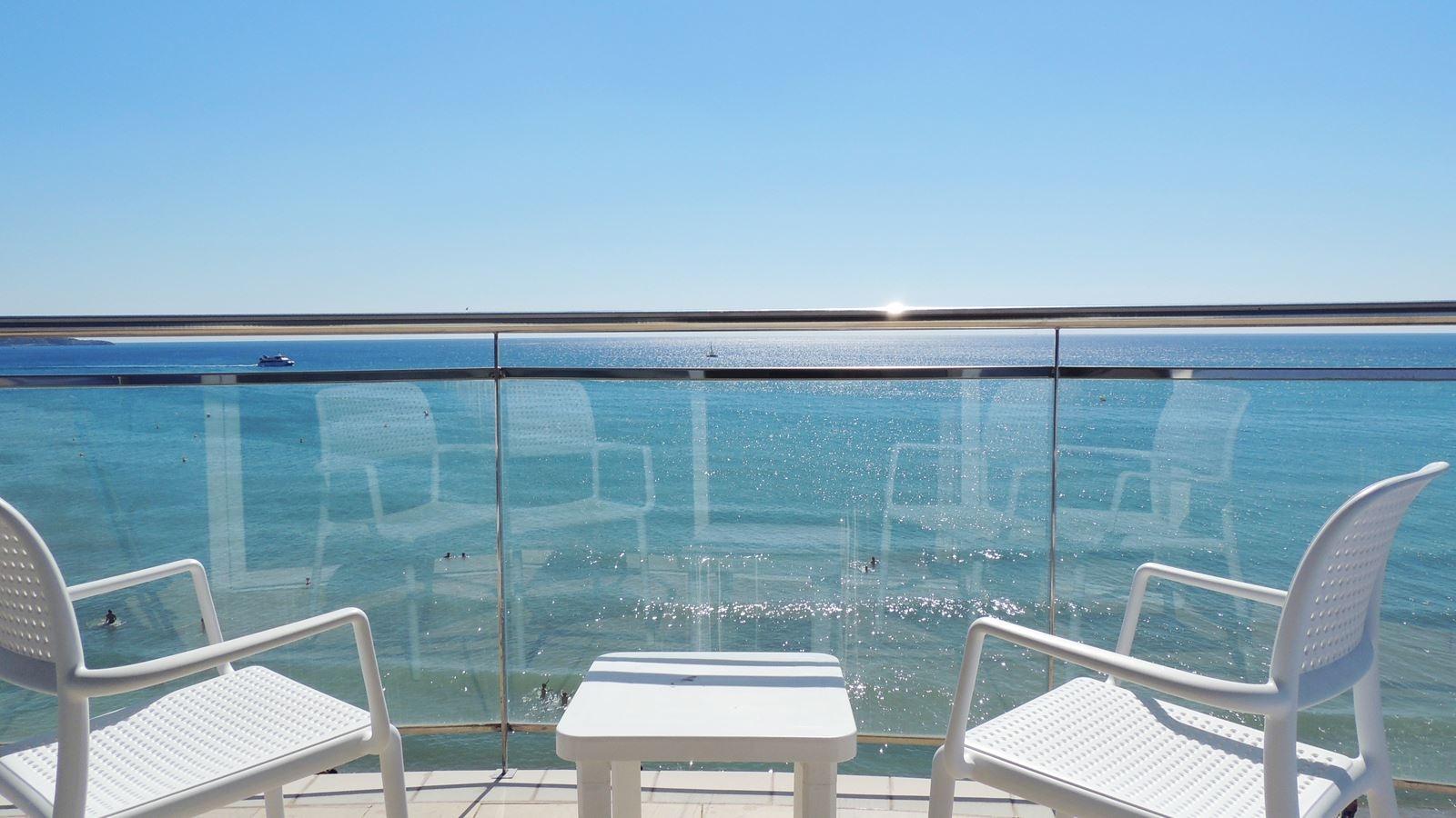 rooms-panoramic-room