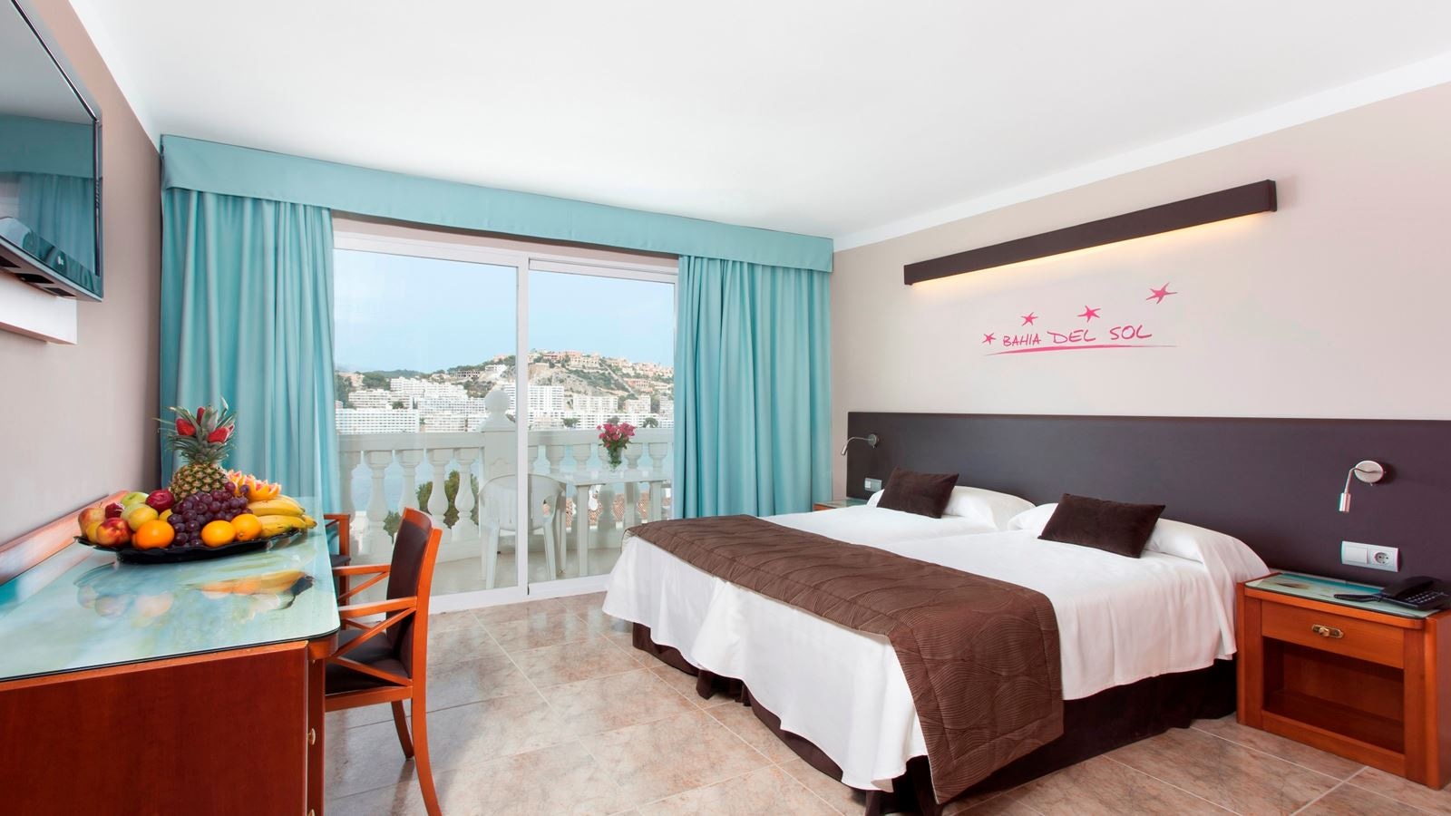 rooms-twin-room-with-balcony-or-terrace