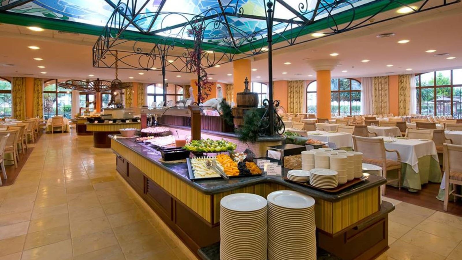 restaurants-restaurants