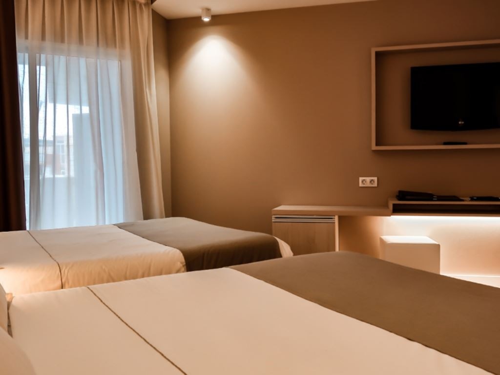 rooms-double-standard-room-balcony-or-terrace