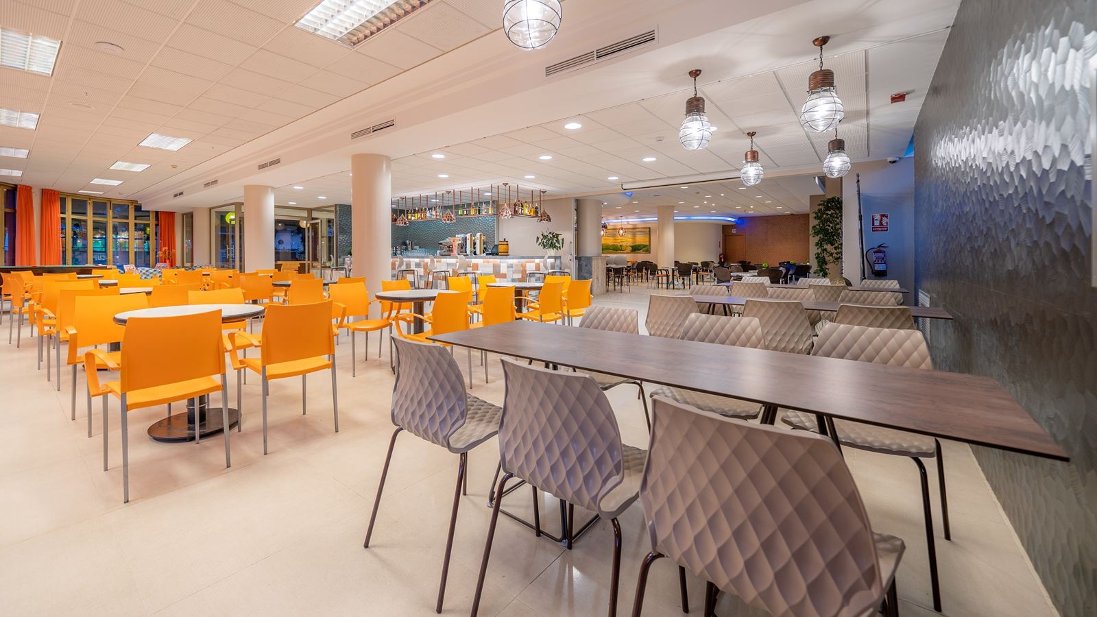 restaurants-aqua-marina