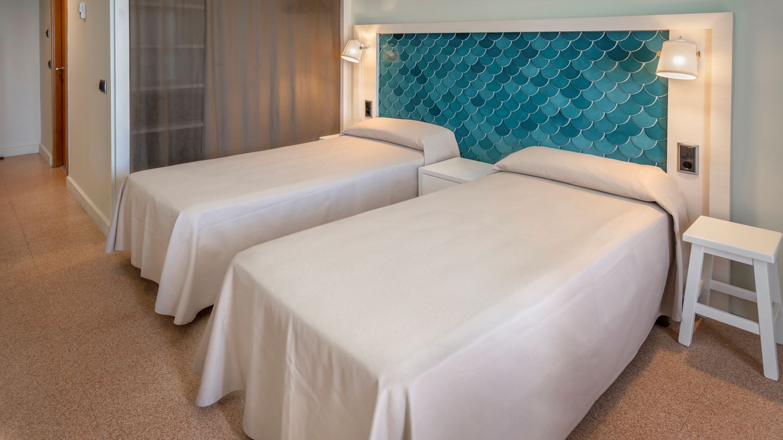 rooms-privilege-room