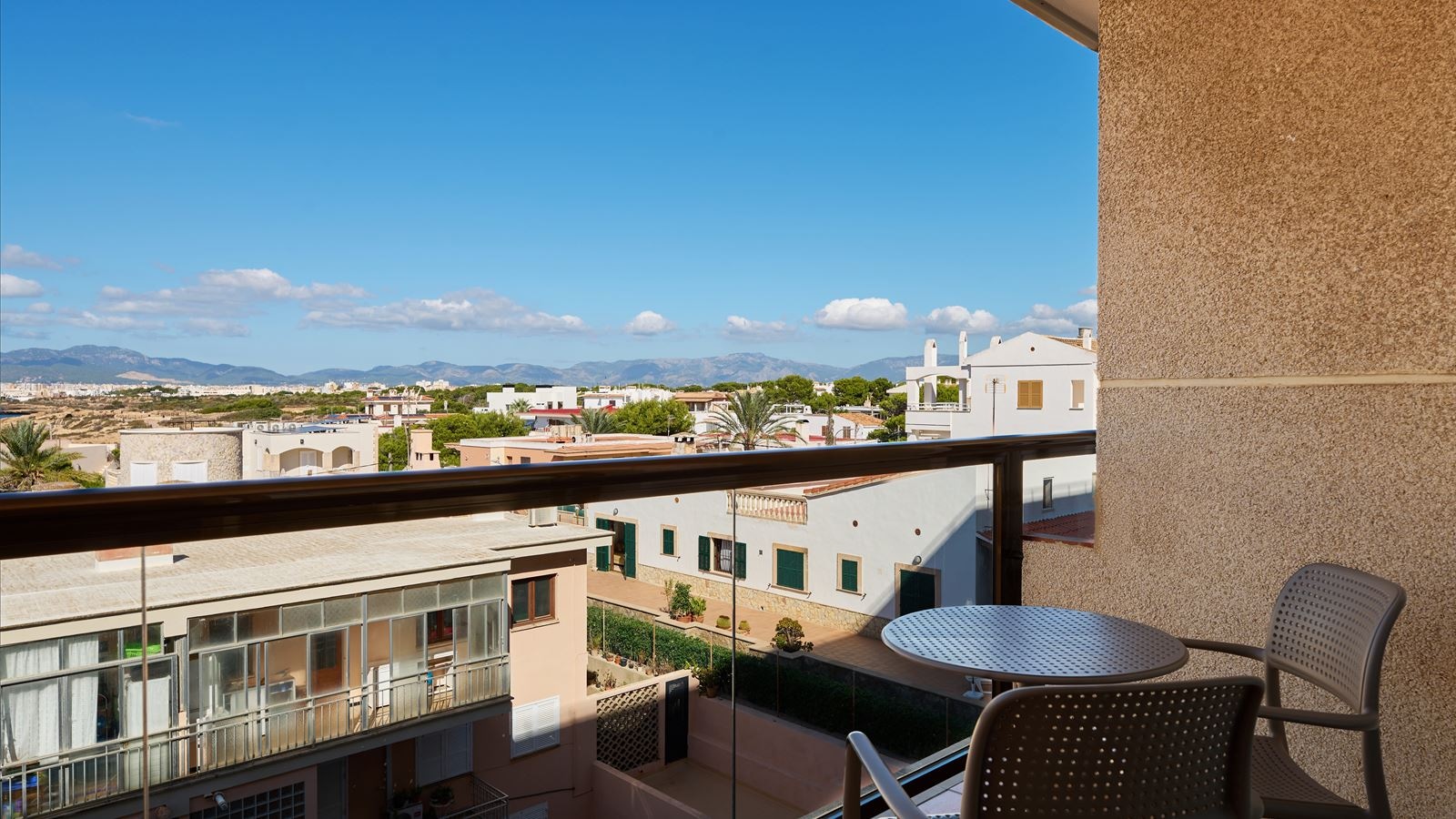rooms-double-room-sea-side-view-with-balcony
