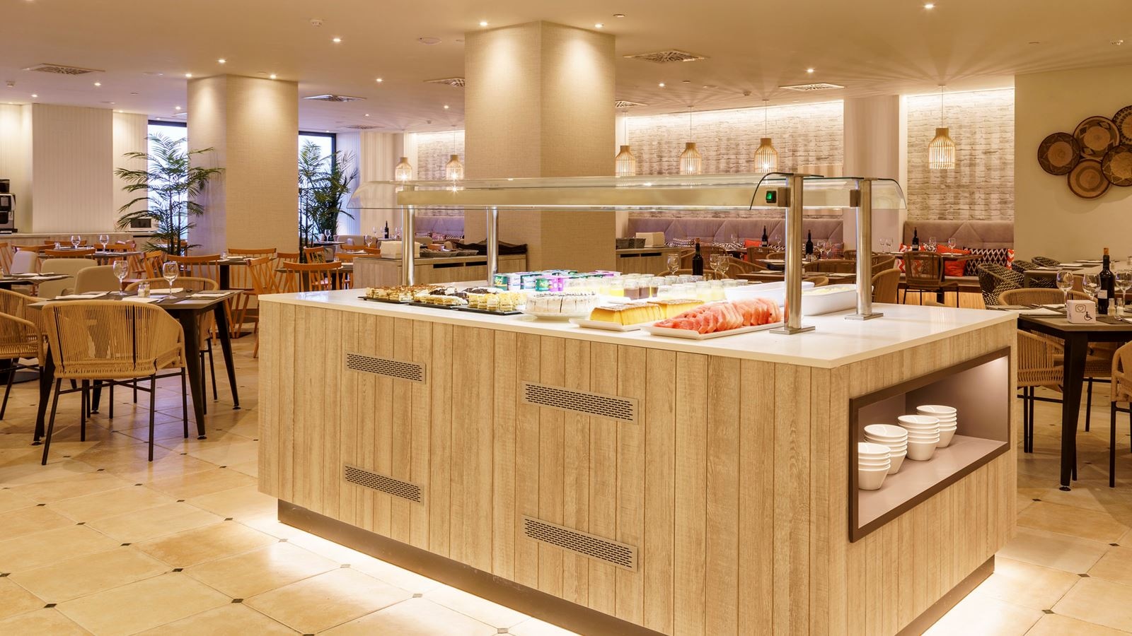 restaurants-restaurants