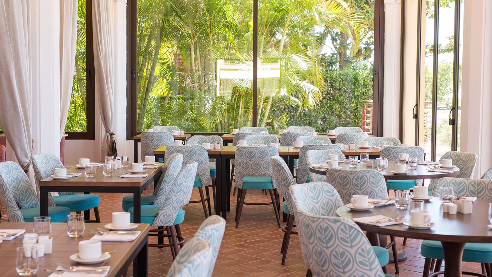 restaurants-restaurants