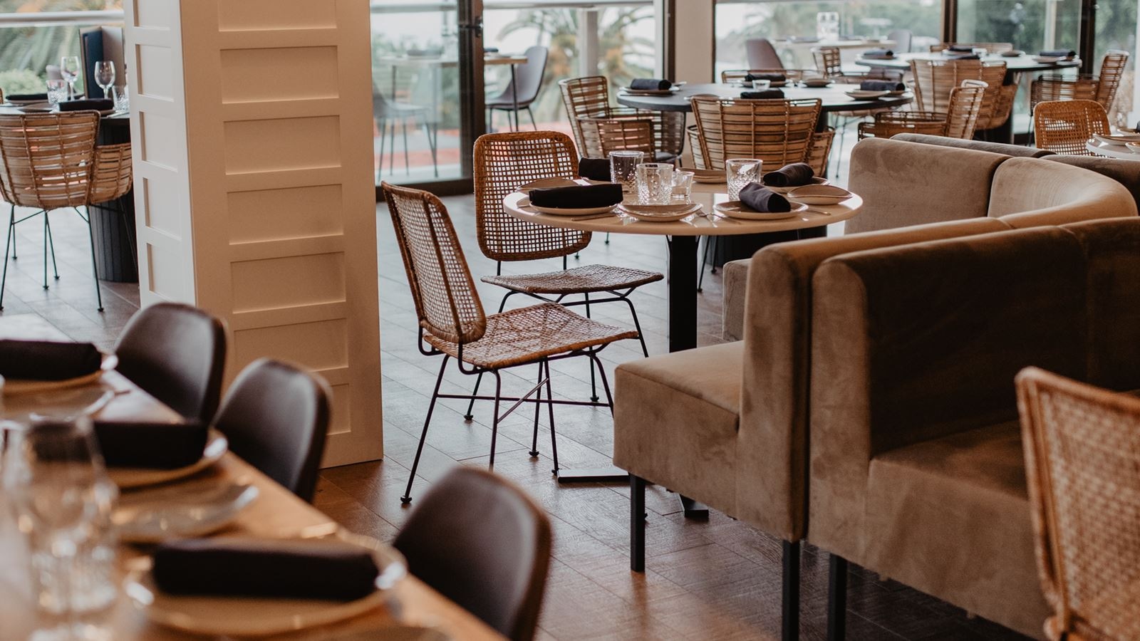 restaurants-restaurants