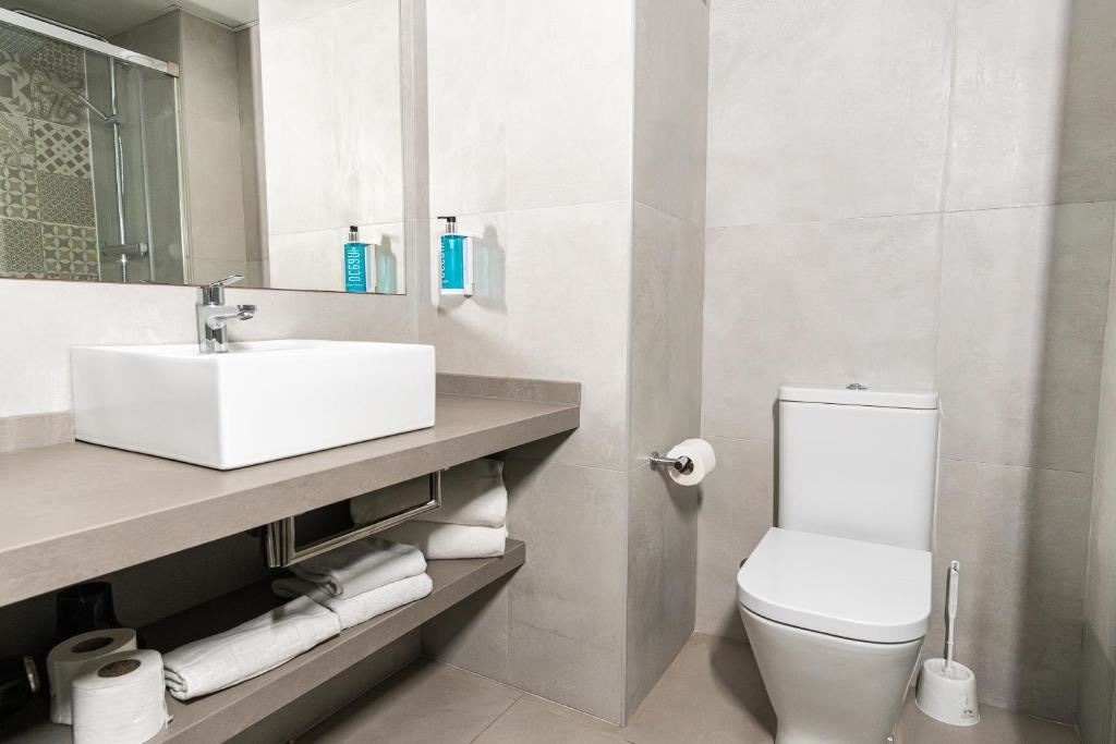 rooms-superior-room-balcony-or-terrace