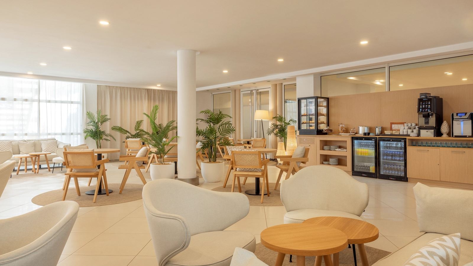 rooms-my-favorite-club-double-superior-frontal-sea-view-balcony-or-terrace