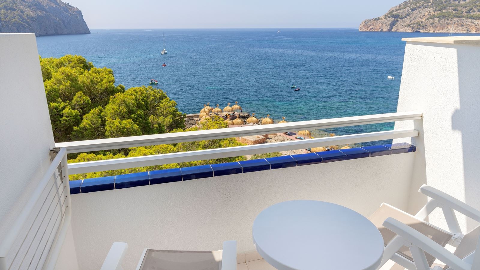 rooms-my-favorite-club-double-superior-frontal-sea-view-balcony-or-terrace