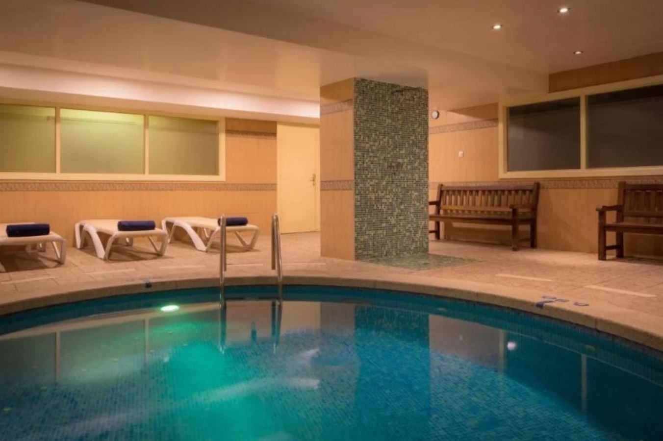 pools-indoor-pool