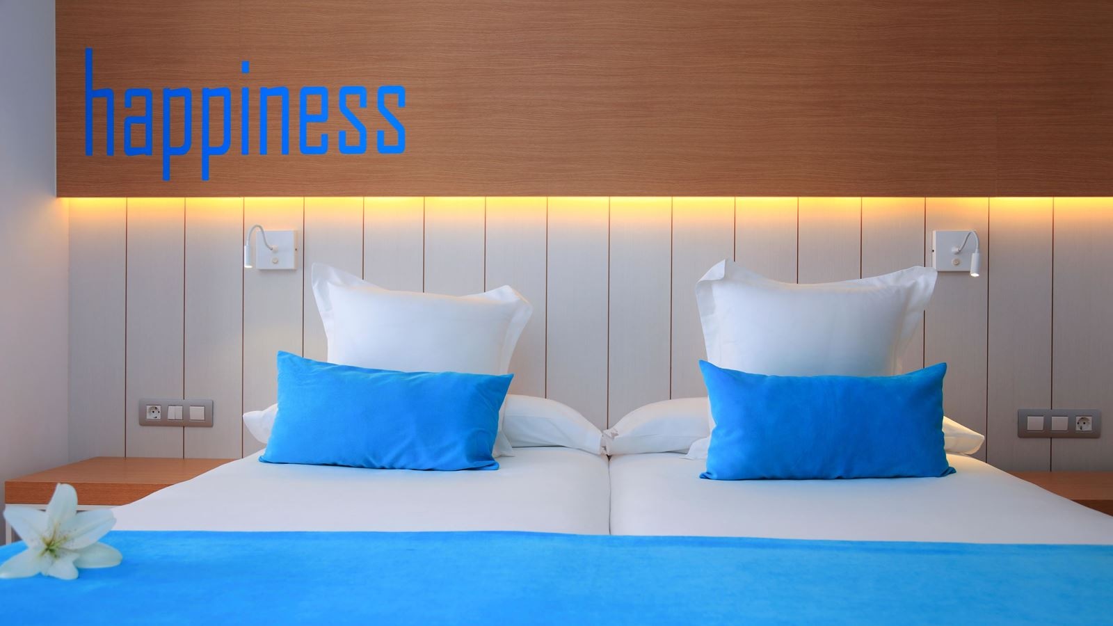 rooms-deluxe-room-pool-view-balcony-or-terrace