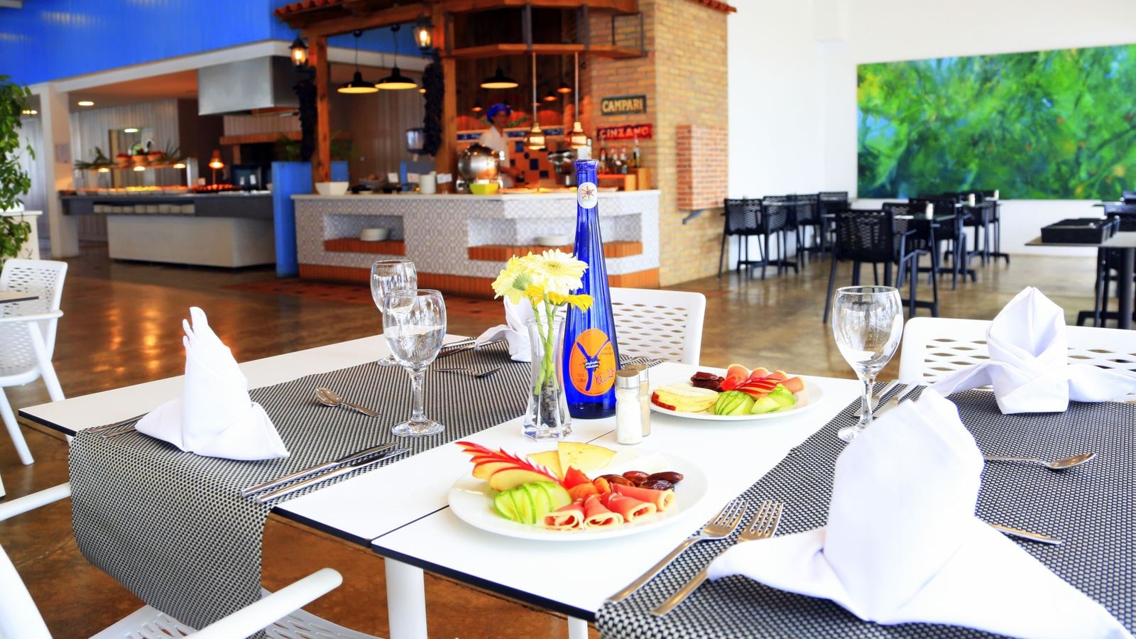 restaurants-lobos-beach-and-botanic