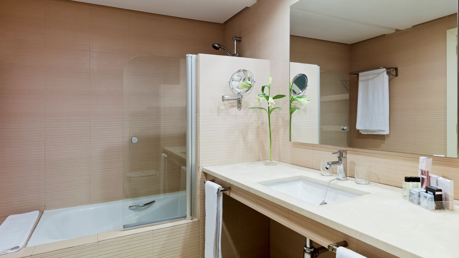 rooms-triple-sea-view