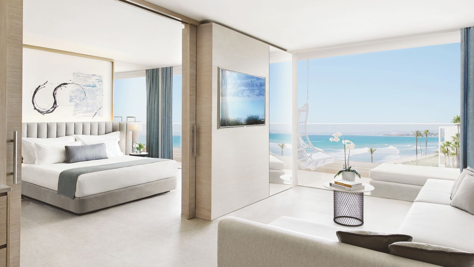 rooms-deluxe-one-bedroom-suite-sea--front