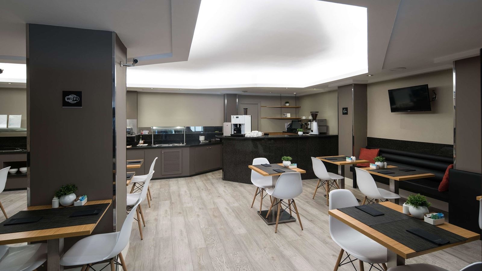 restaurants-restaurants