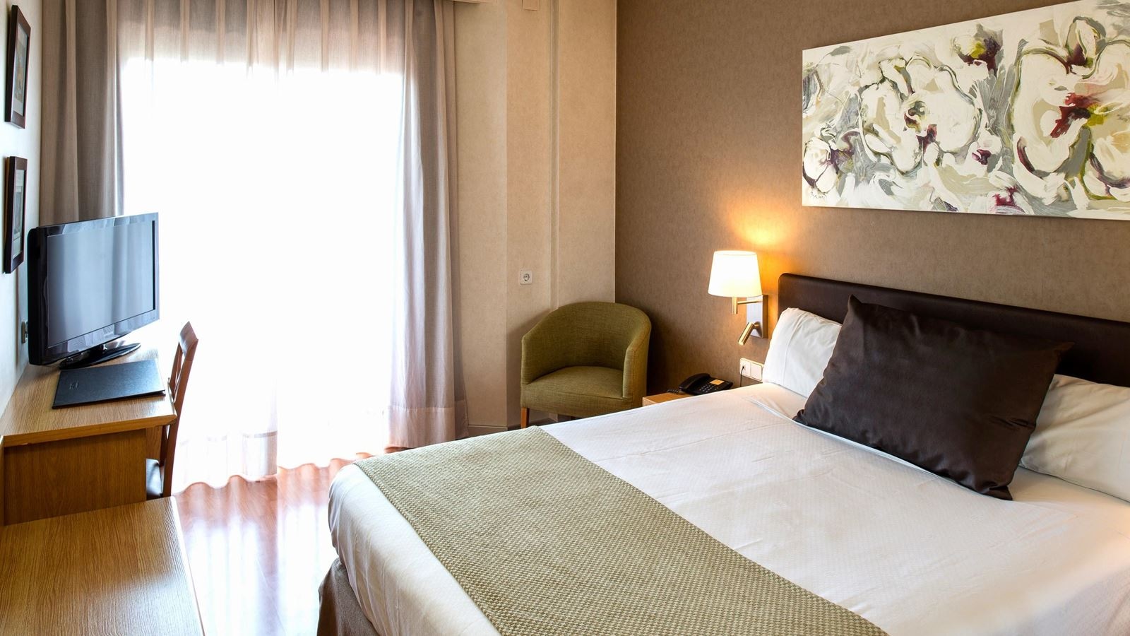 rooms-double-or-twin-sea-view