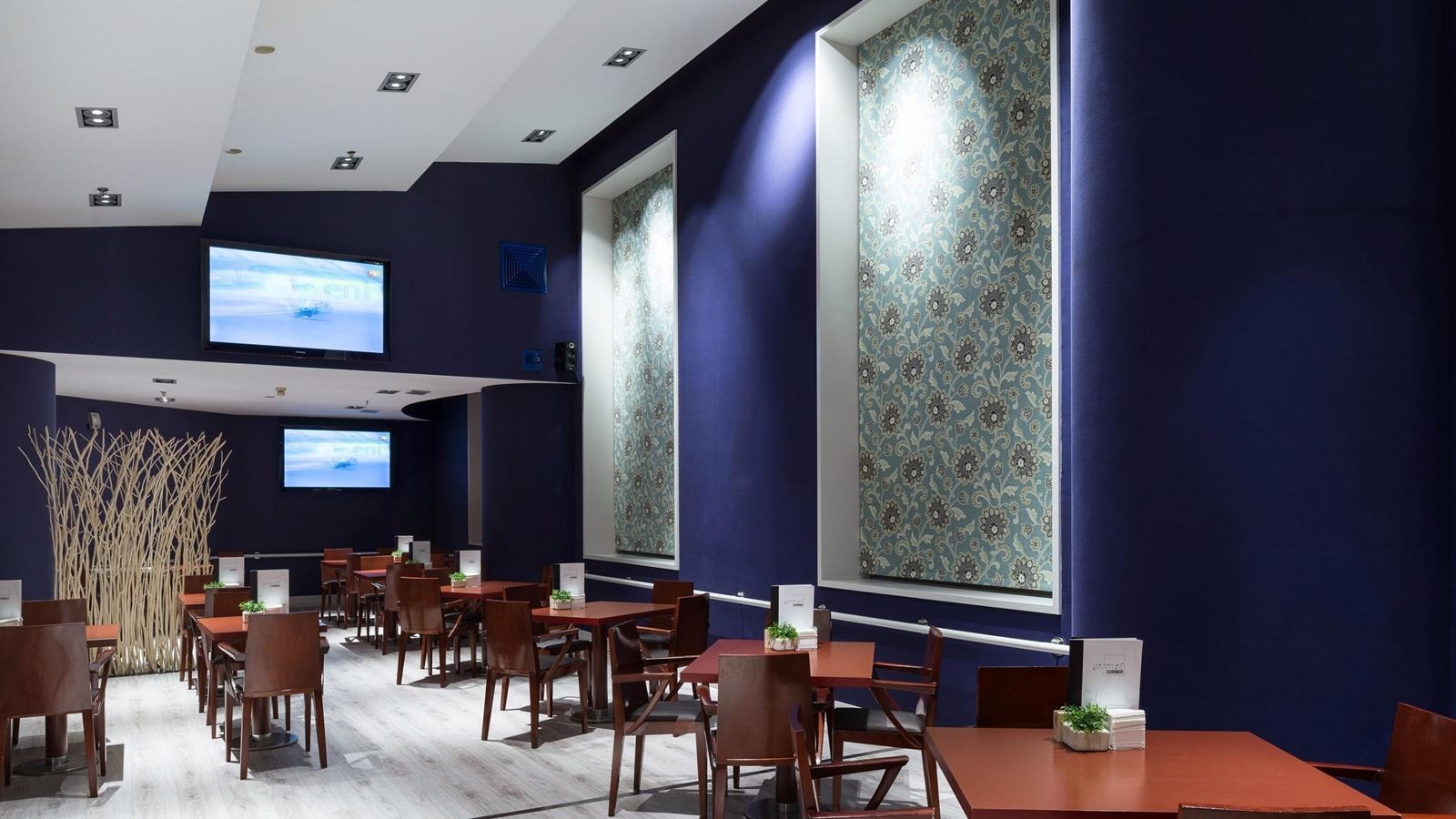 restaurants-restaurants