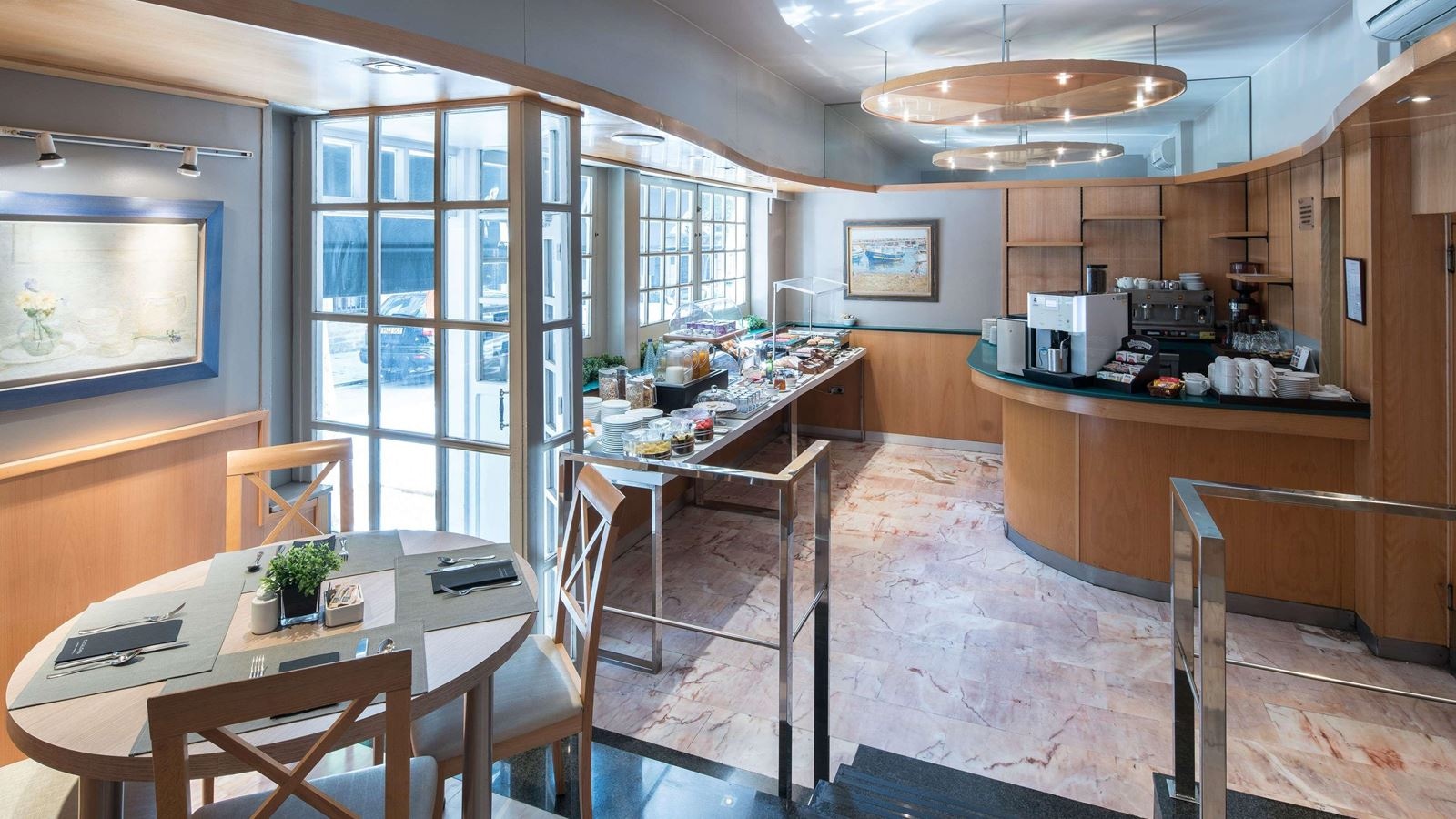 restaurants-restaurants