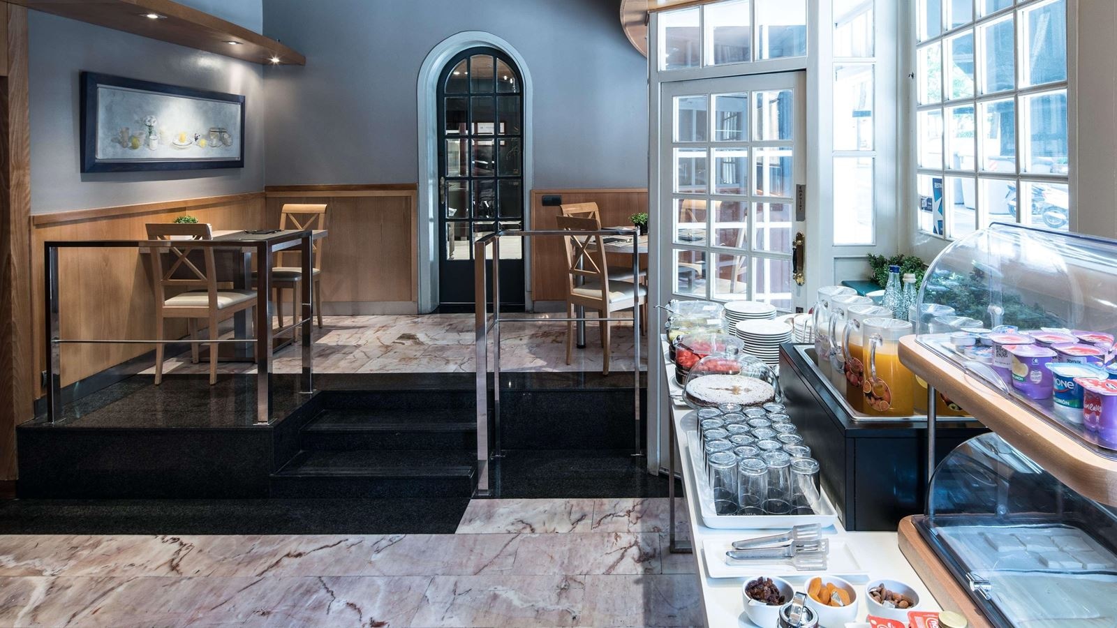 restaurants-restaurants