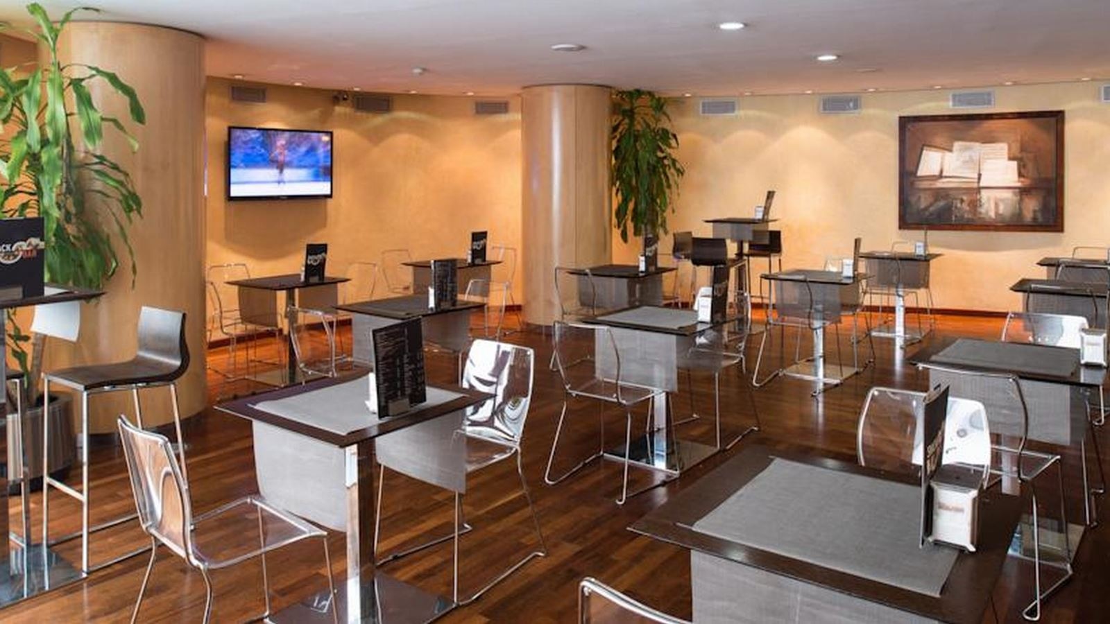 restaurants-restaurants