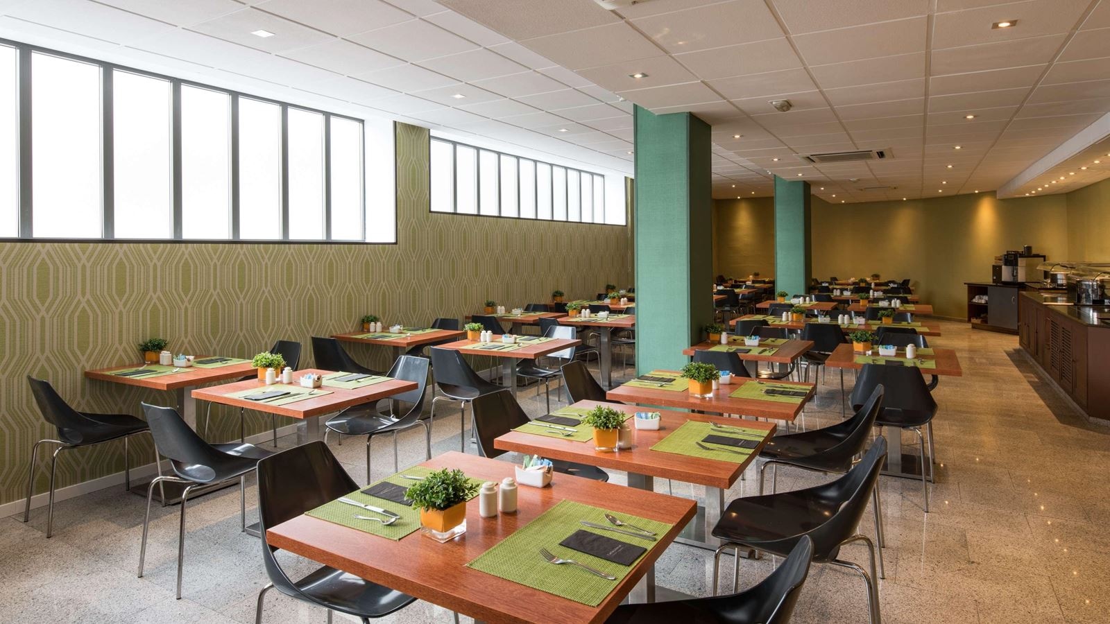 restaurants-restaurants