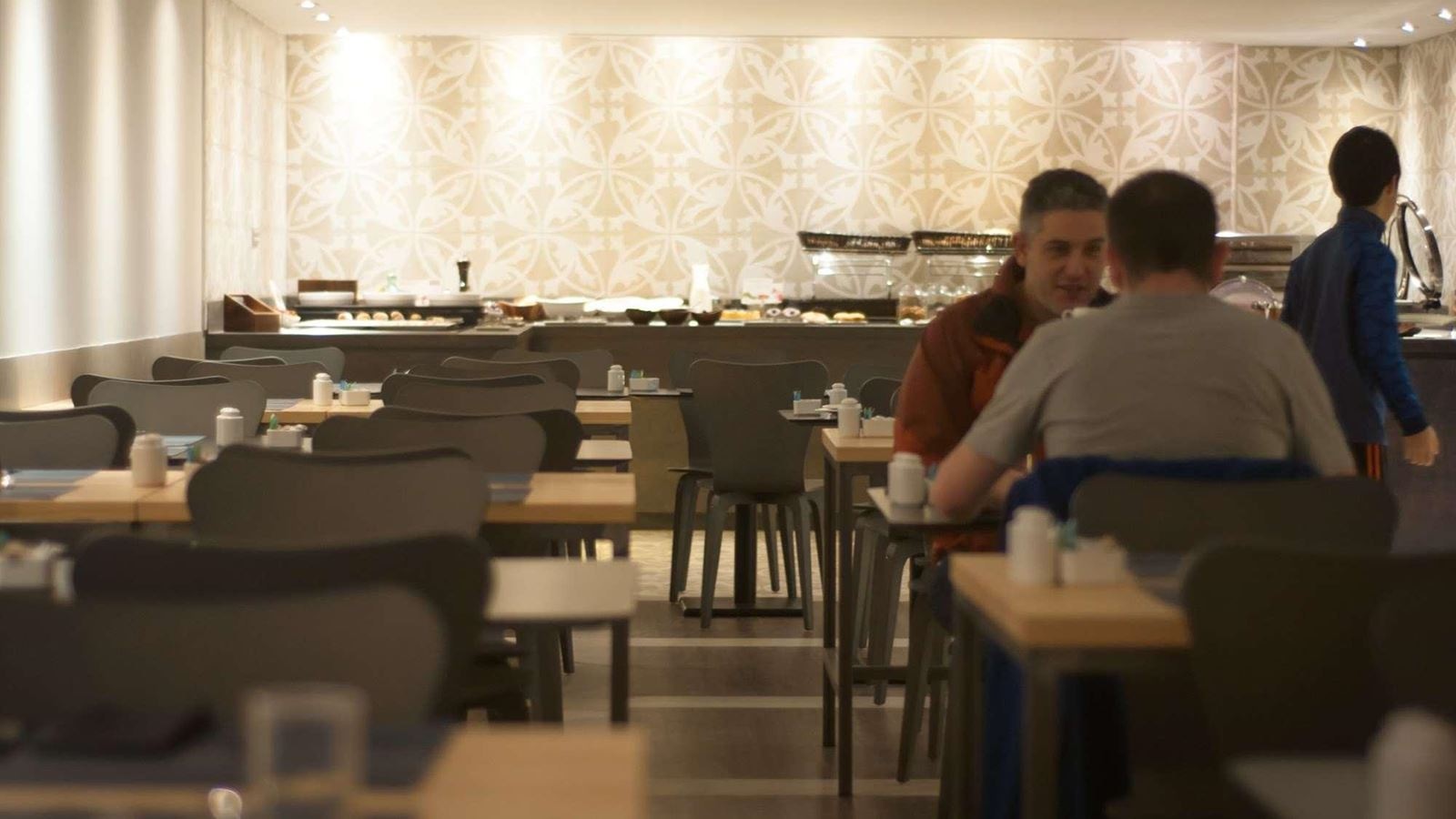 restaurants-restaurants