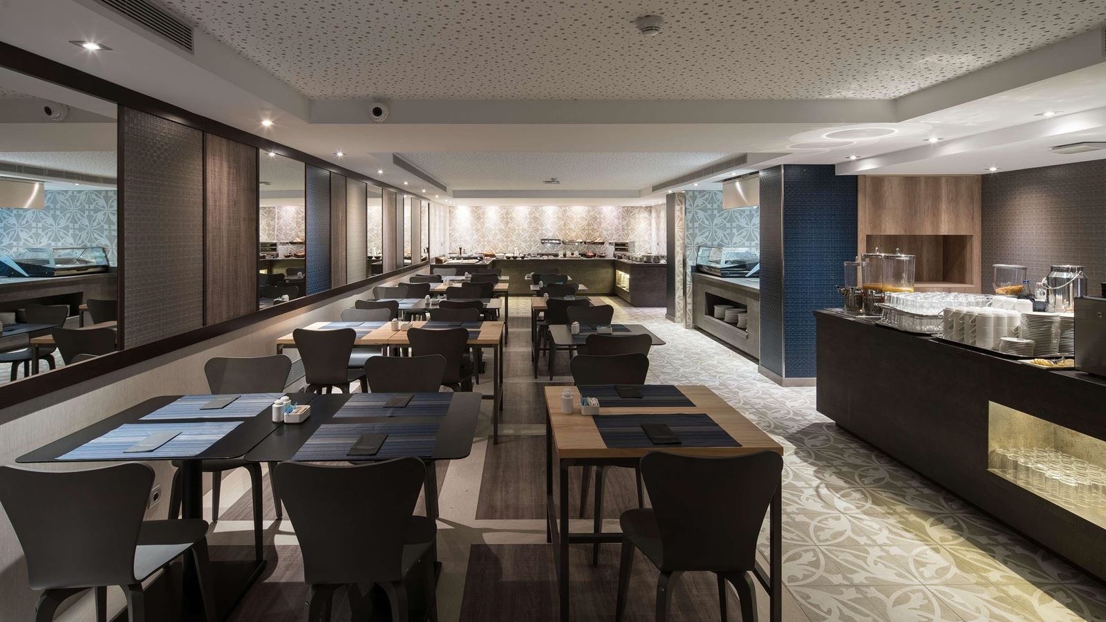 restaurants-restaurants