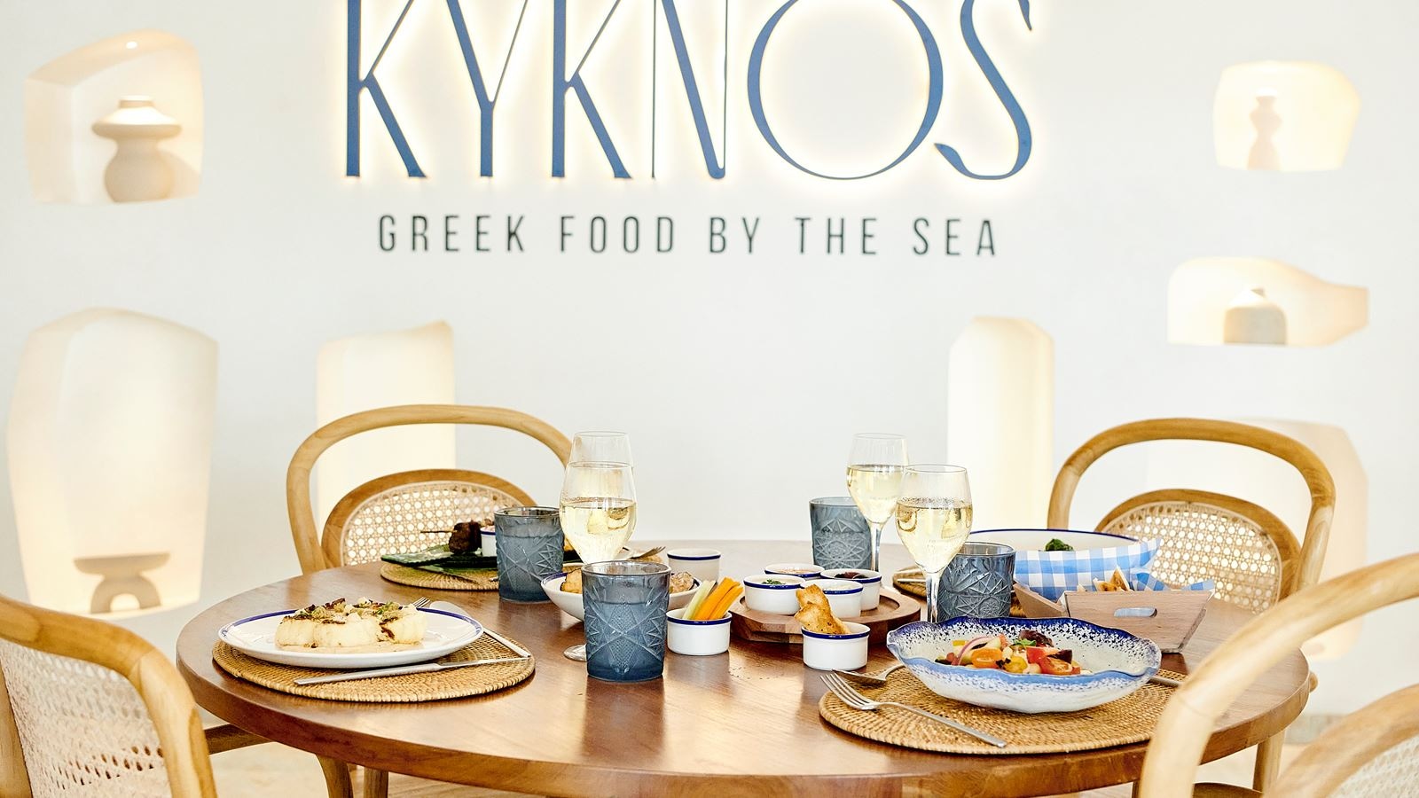 restaurants-restaurante-griego-kyknos