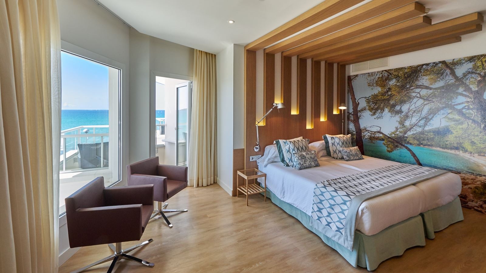 rooms-single-use-standard-room-garden-viewpartial-sea-view