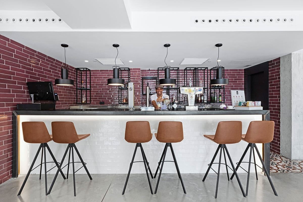 bars-snake-bar--lobby-bar