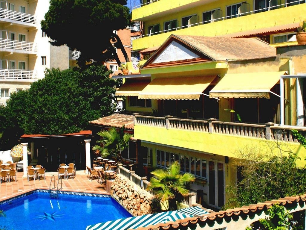 general-main-building