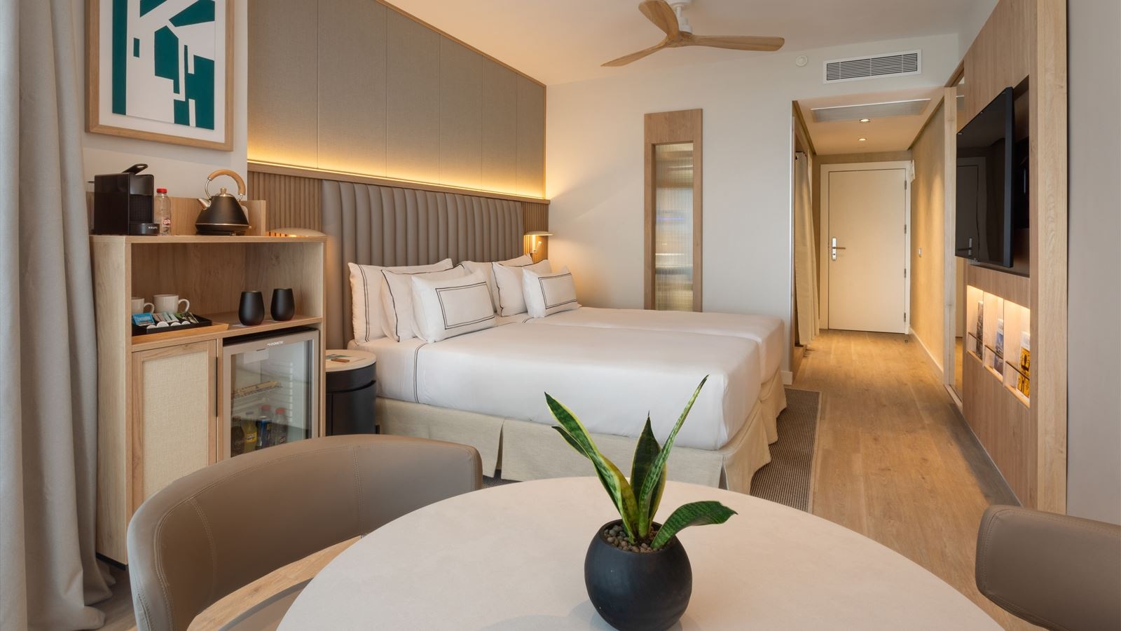 rooms-double-the-level-sea-view-balcony-or-terrace