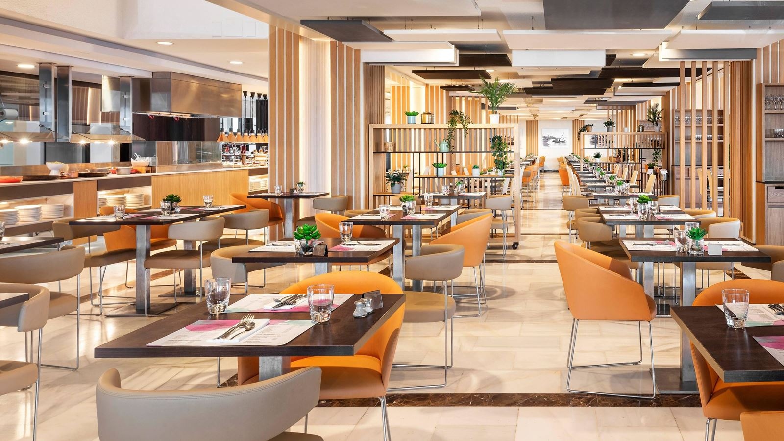 restaurants-main-restaurant