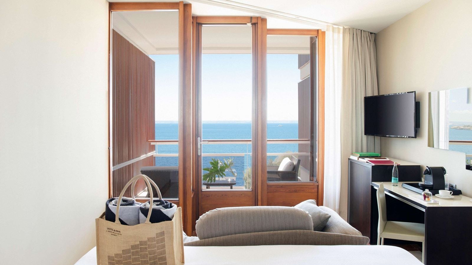 rooms-junior-suite-standard