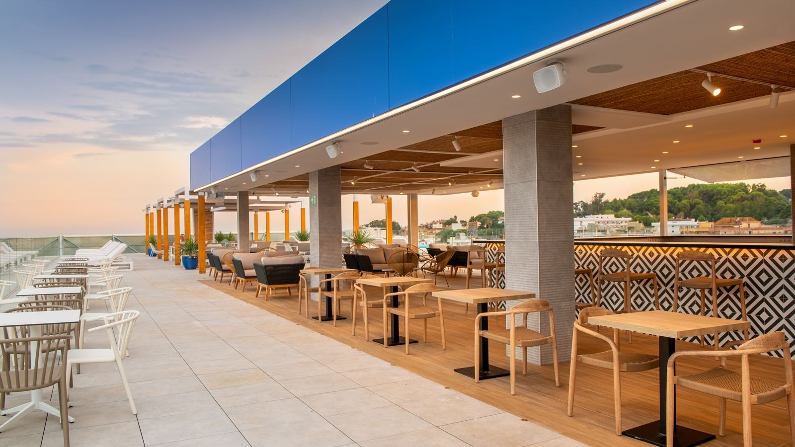 bars-skybar-chillout