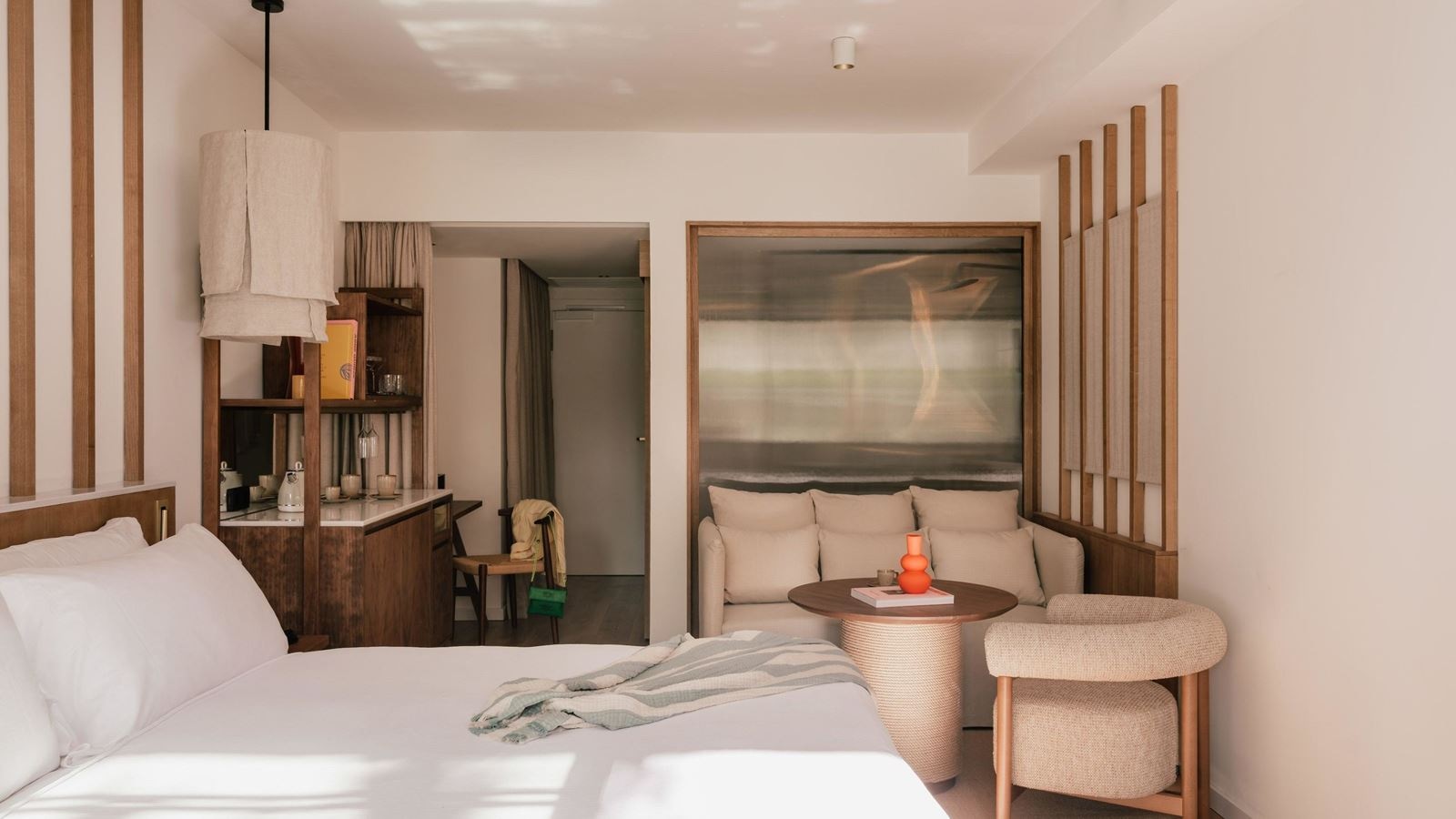 rooms-double-superior-me-with-balcony-or-terrace