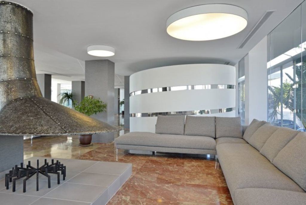 general-main-building