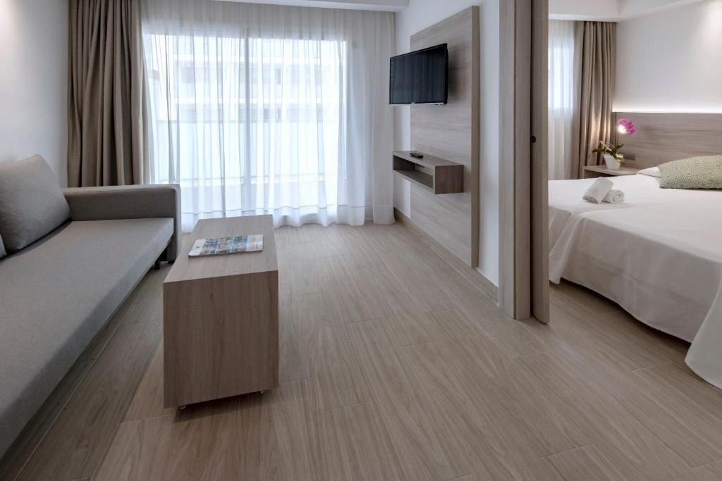 rooms-junior-suite