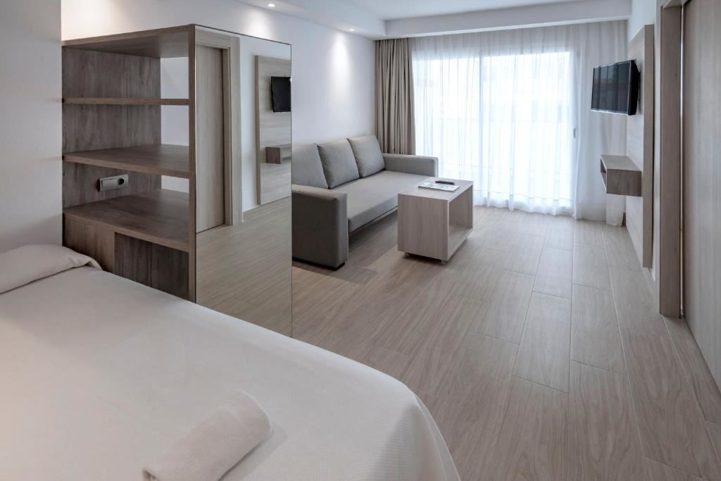 rooms-junior-suite