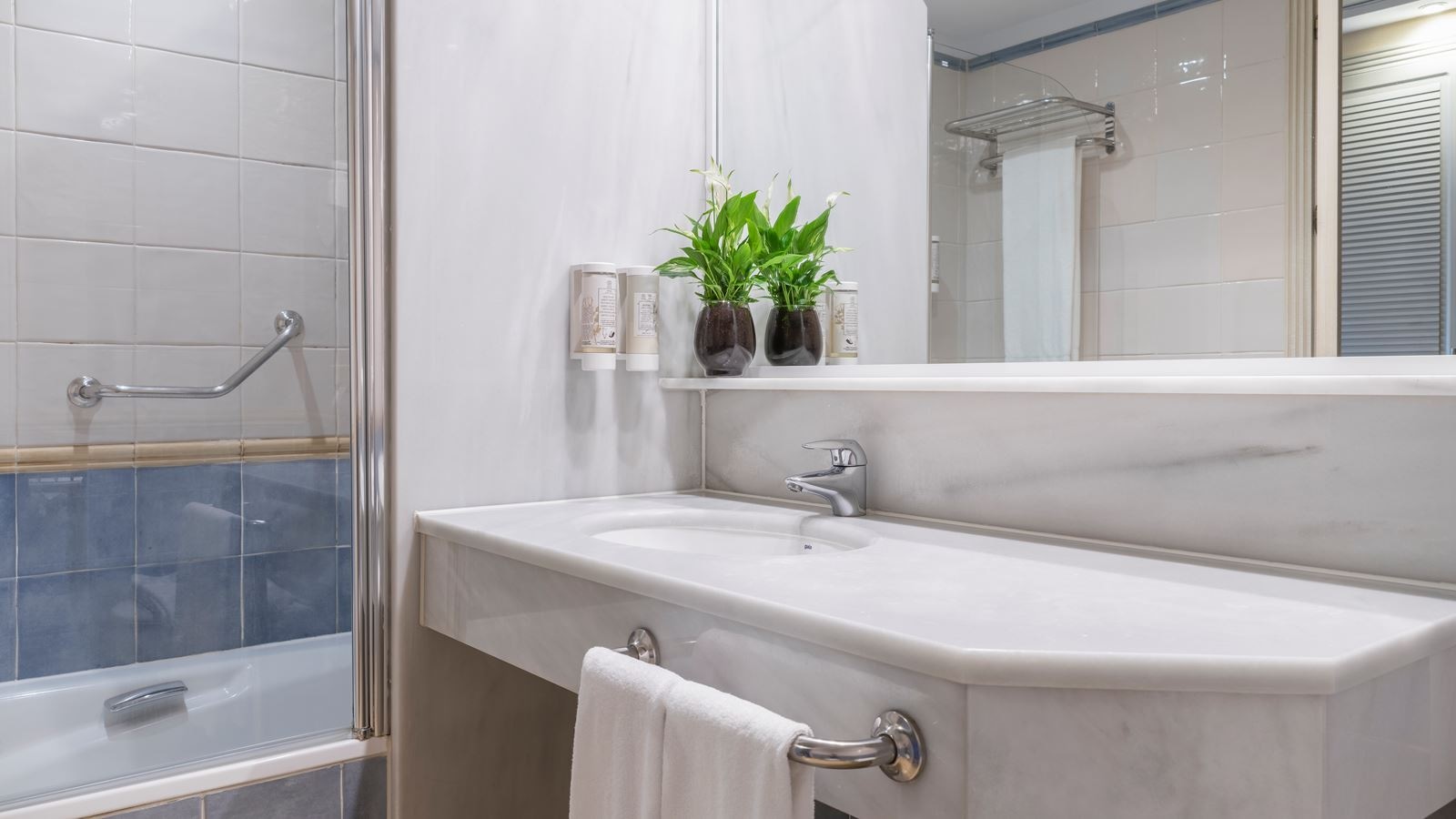 rooms-double-garden-view-balcony-or-terrace