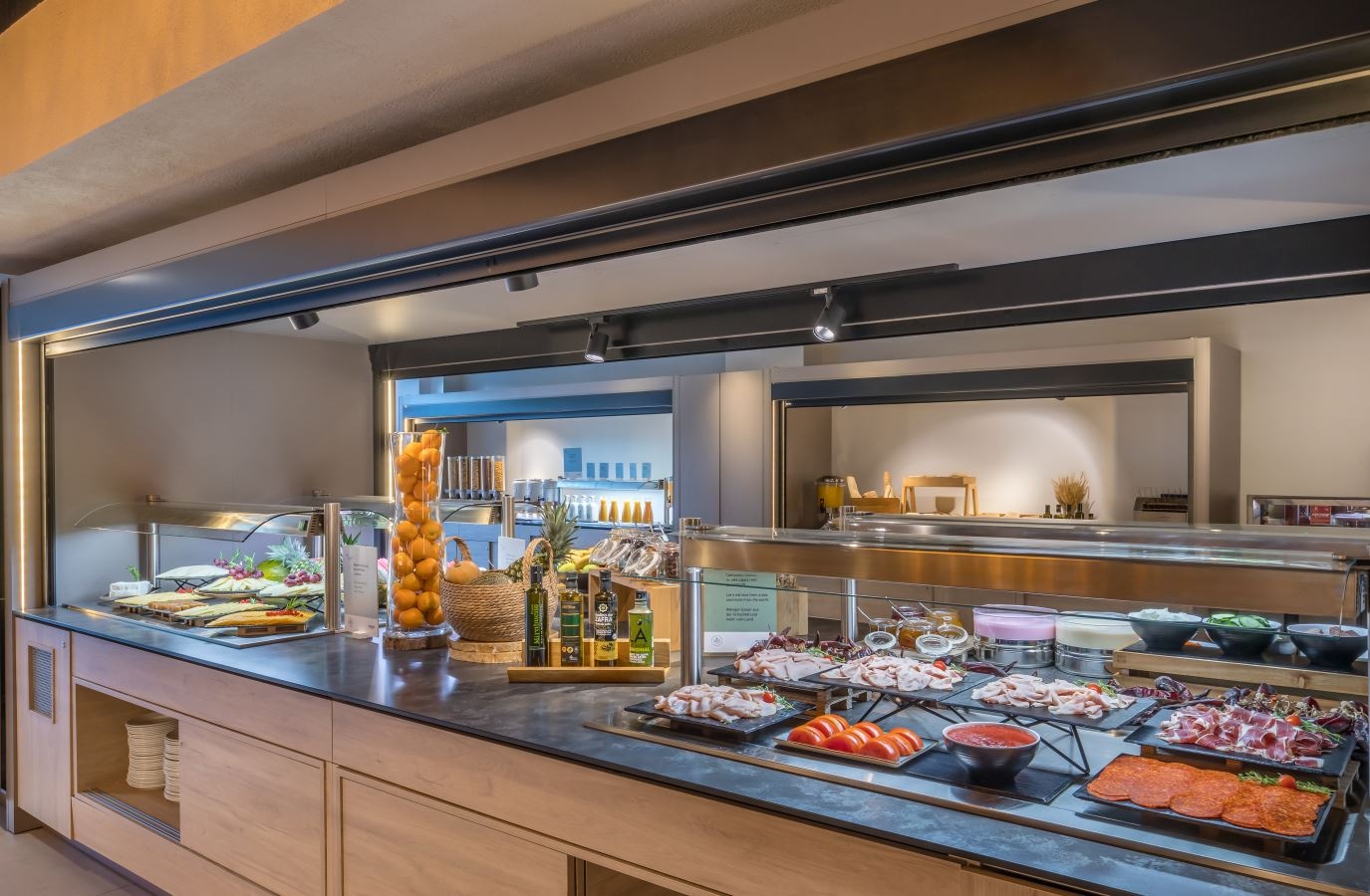 restaurants-restaurant-buffet