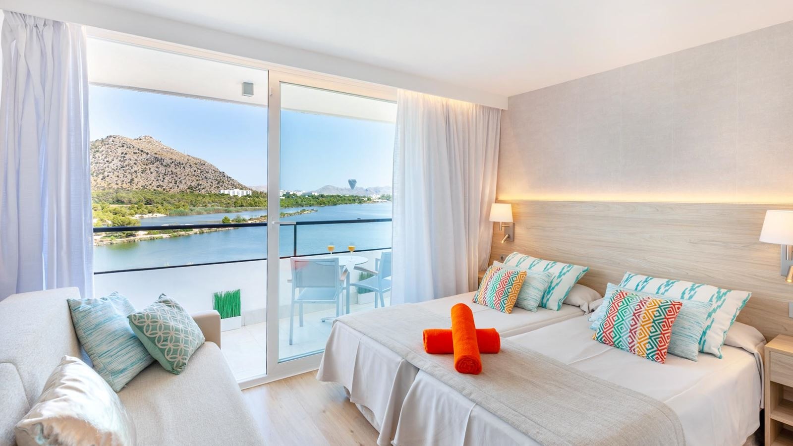 rooms-double-room-lake-view-balcony-or-terrace