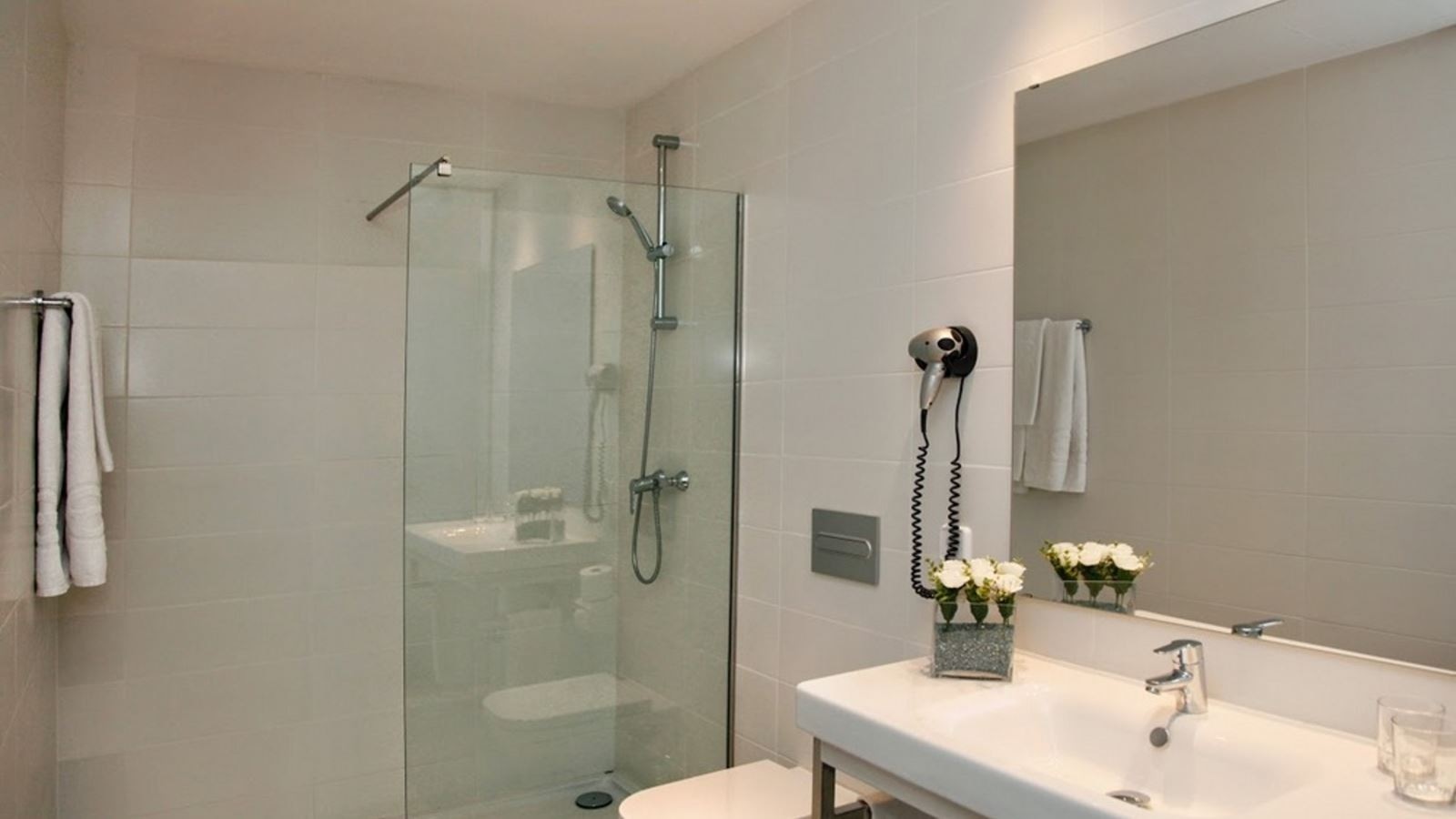 rooms-double-single-use-sea-view