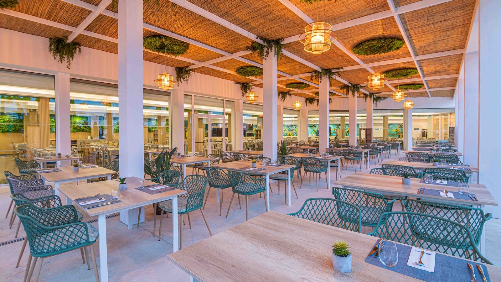 restaurants-main-restaurant