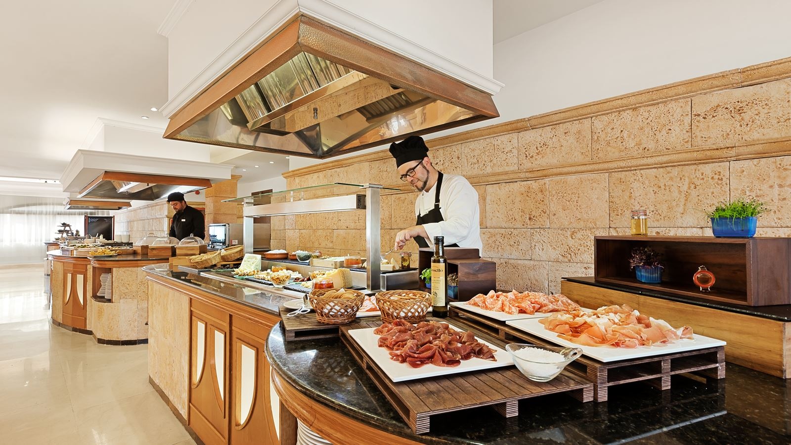 restaurants-main-restaurant