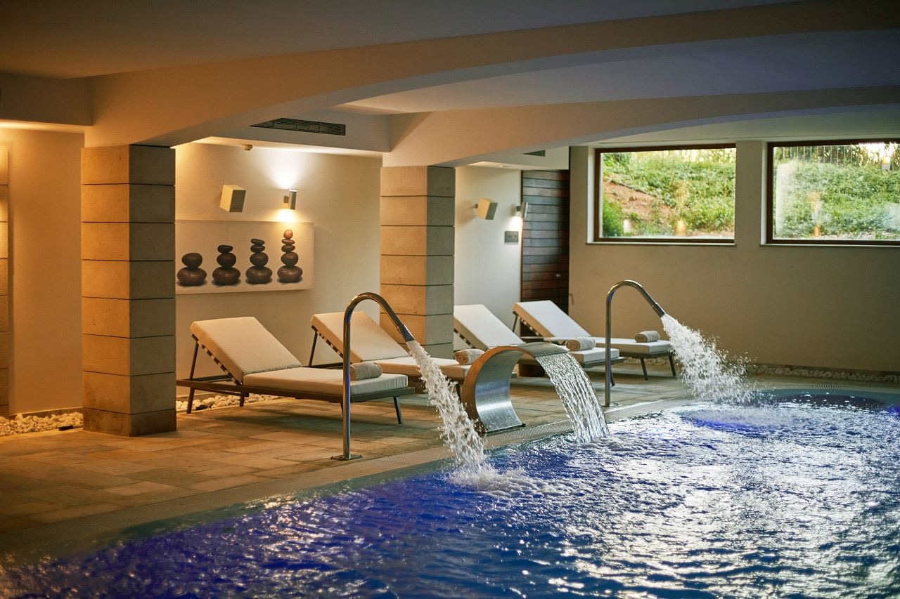 pools-indoor-pool